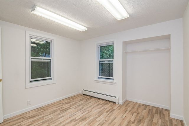 56 Warner St, Northampton, MA 01062