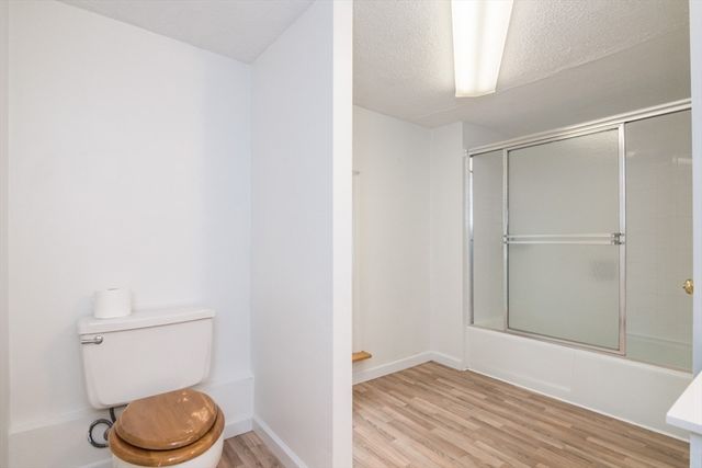 56 Warner St, Northampton, MA 01062