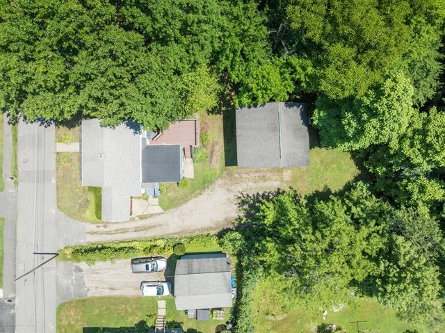 56 Warner St, Northampton, MA 01062