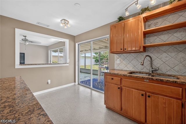 1146 SE 35th TER, Cape Coral, FL 33904