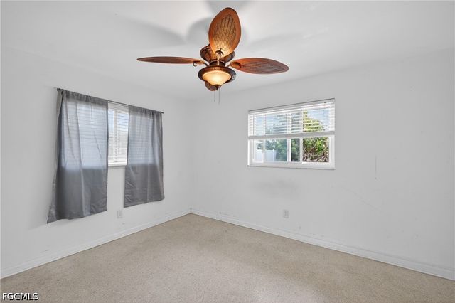 1146 SE 35th TER, Cape Coral, FL 33904