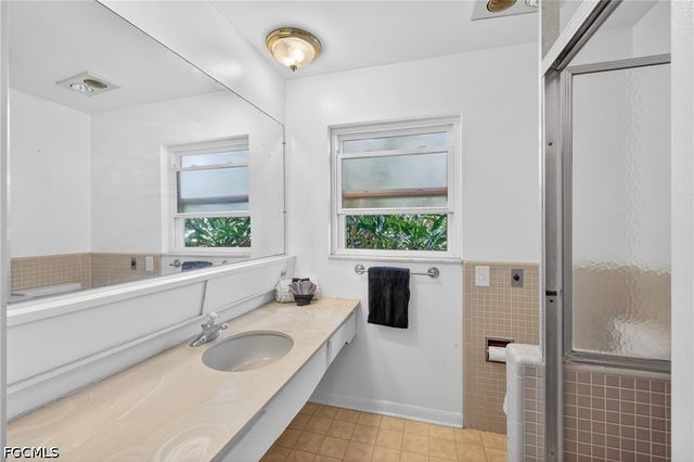 1146 SE 35th TER, Cape Coral, FL 33904