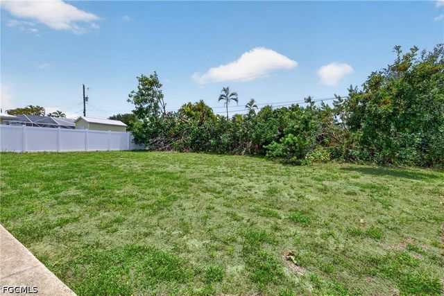 1146 SE 35th TER, Cape Coral, FL 33904