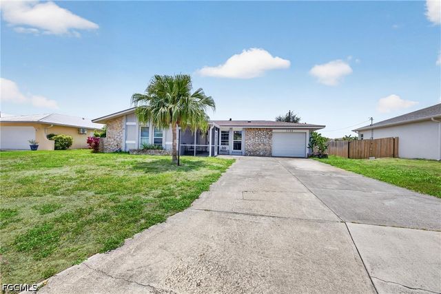 1146 SE 35th TER, Cape Coral, FL 33904