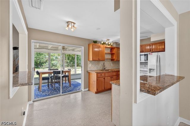 1146 SE 35th TER, Cape Coral, FL 33904