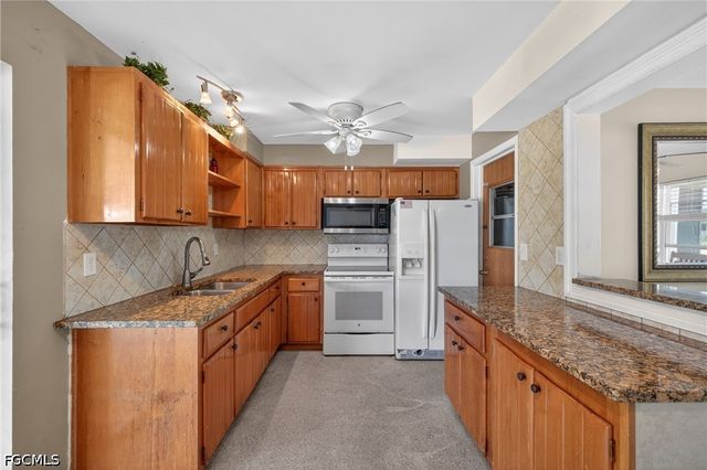 1146 SE 35th TER, Cape Coral, FL 33904