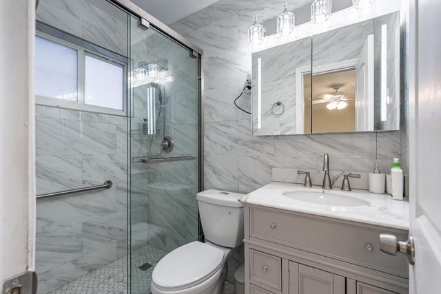 4915 NW 52nd Court, Tamarac, FL 33319