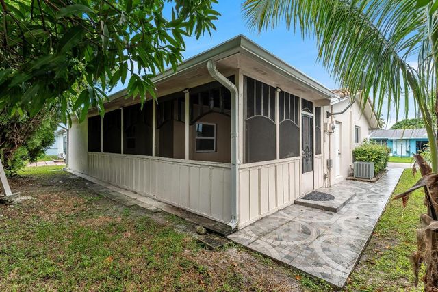 4915 NW 52nd Court, Tamarac, FL 33319