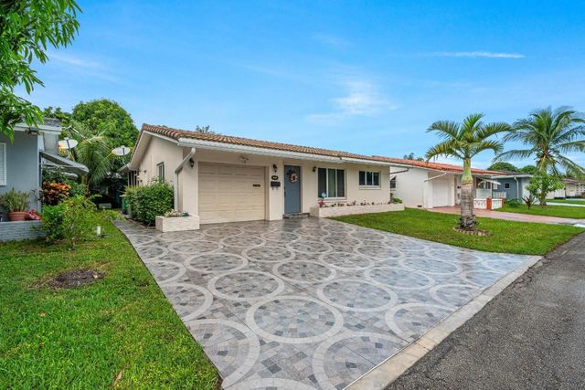 4915 NW 52nd Court, Tamarac, FL 33319