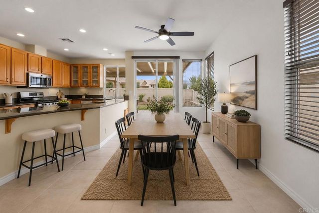 1619 Fairway Oaks Avenue, Banning, CA 92220