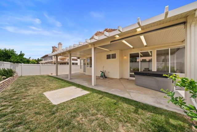 1619 Fairway Oaks Avenue, Banning, CA 92220