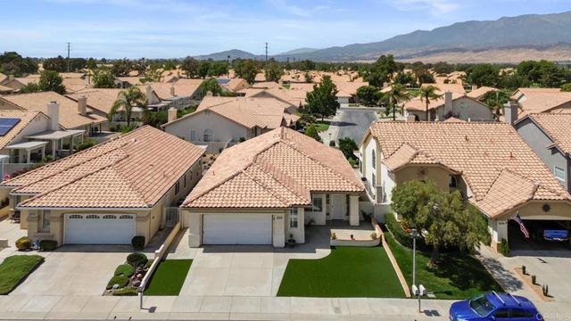 1619 Fairway Oaks Avenue, Banning, CA 92220