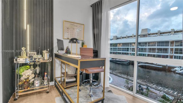 3051 NE 47th Ct 207, Fort Lauderdale, FL 33308