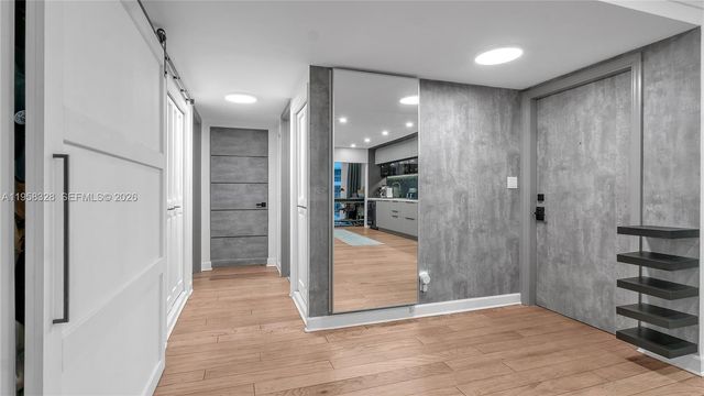 3051 NE 47th Ct 207, Fort Lauderdale, FL 33308