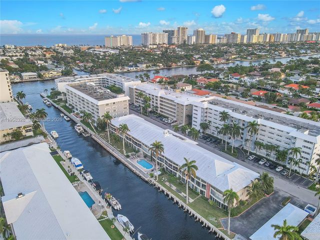 3051 NE 47th Ct 207, Fort Lauderdale, FL 33308