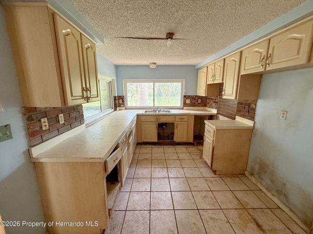 8018 Wild Flower Row, Hudson, FL 34667
