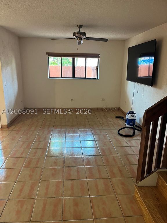 463 SE 14th St 463, Dania Beach, FL 33004