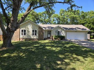 308 Stonegate Dr, Franklin, TN 37064