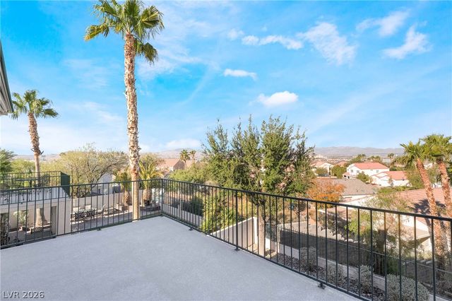 3194 Castle Canyon Avenue, Henderson, NV 89052
