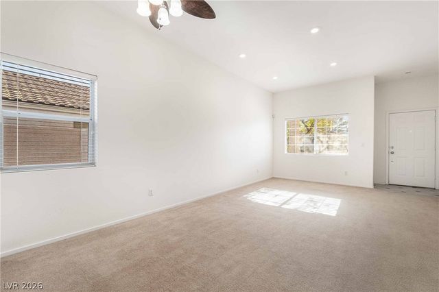3194 Castle Canyon Avenue, Henderson, NV 89052