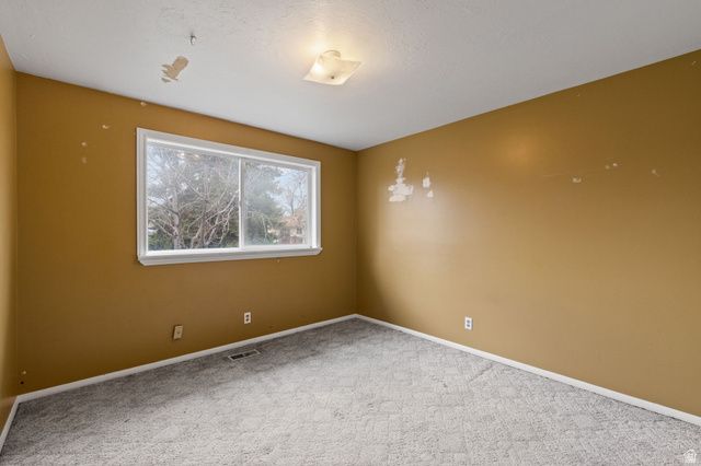 586 E 10345 S, Sandy, UT 84070