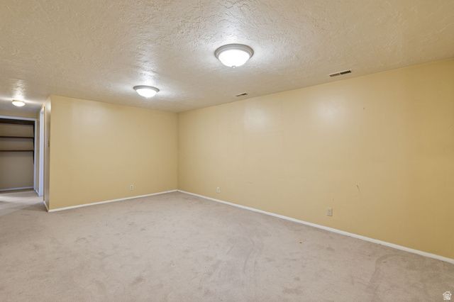 586 E 10345 S, Sandy, UT 84070