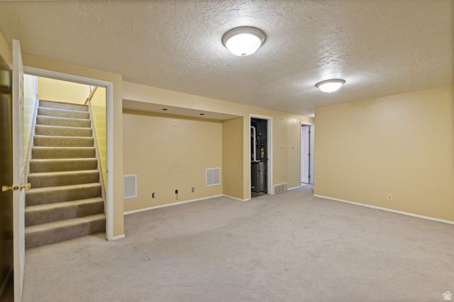 586 E 10345 S, Sandy, UT 84070