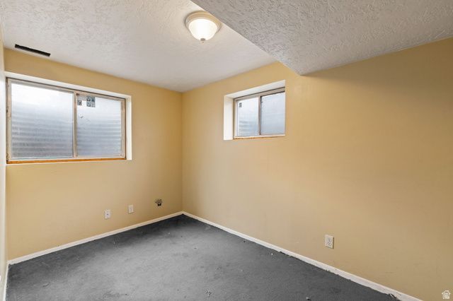 586 E 10345 S, Sandy, UT 84070