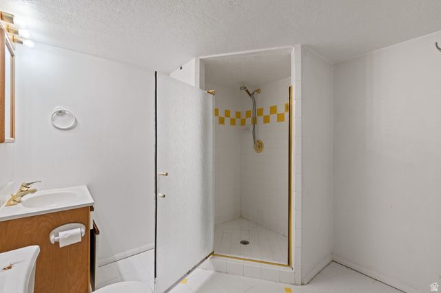 586 E 10345 S, Sandy, UT 84070