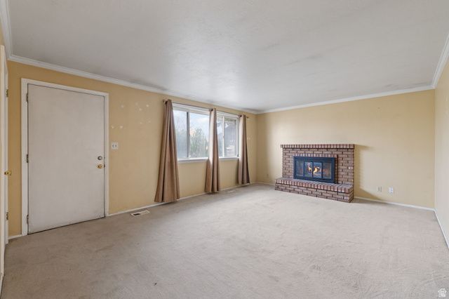 586 E 10345 S, Sandy, UT 84070