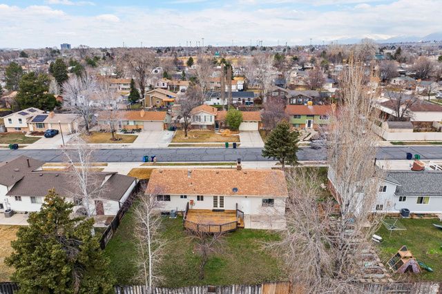 586 E 10345 S, Sandy, UT 84070