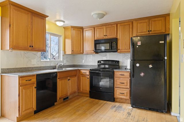 586 E 10345 S, Sandy, UT 84070