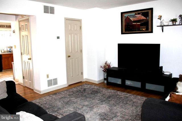 30 PETERSBURG LN, Duncannon, PA 17020