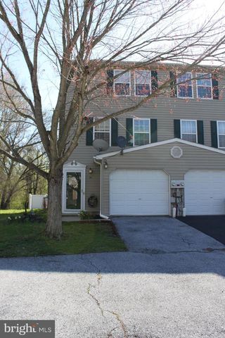 30 PETERSBURG LN, Duncannon, PA 17020