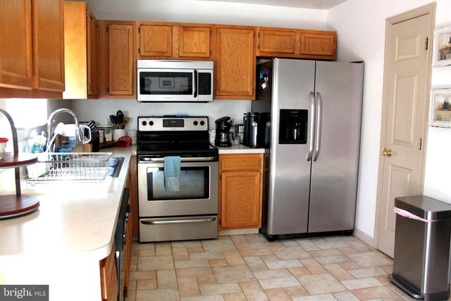 30 PETERSBURG LN, Duncannon, PA 17020