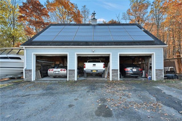 256 Ridge Road, Campbell Hall, NY 10916