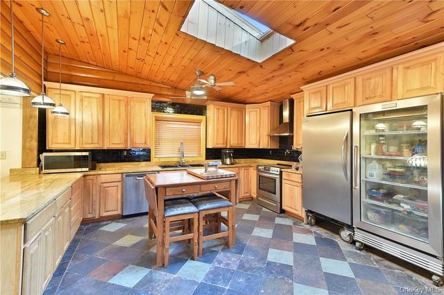 256 Ridge Road, Campbell Hall, NY 10916
