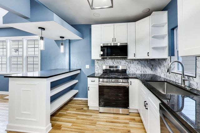 4328 Tod Avenue, East Chicago, IN 46312