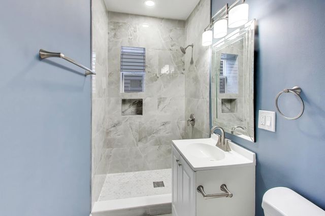 4328 Tod Avenue, East Chicago, IN 46312