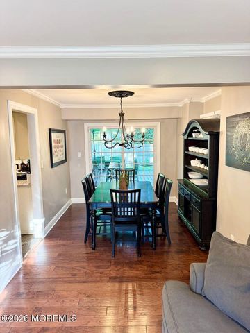18 Providence Lane, Howell, NJ 07731