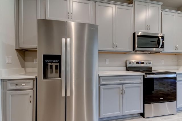 8341 WILDFLOWER GLEN AVENUE, Odessa, FL 33556