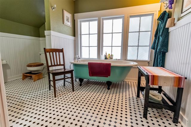 341 W WISCONSIN AVENUE, Deland, FL 32720