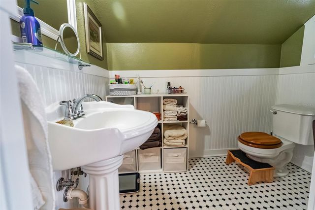 341 W WISCONSIN AVENUE, Deland, FL 32720