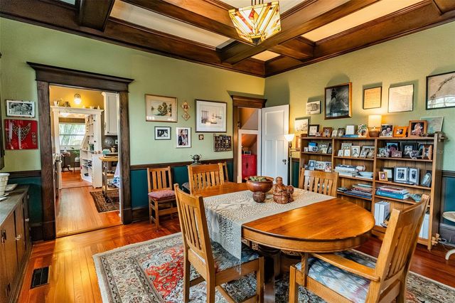 341 W WISCONSIN AVENUE, Deland, FL 32720