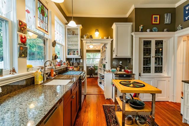 341 W WISCONSIN AVENUE, Deland, FL 32720