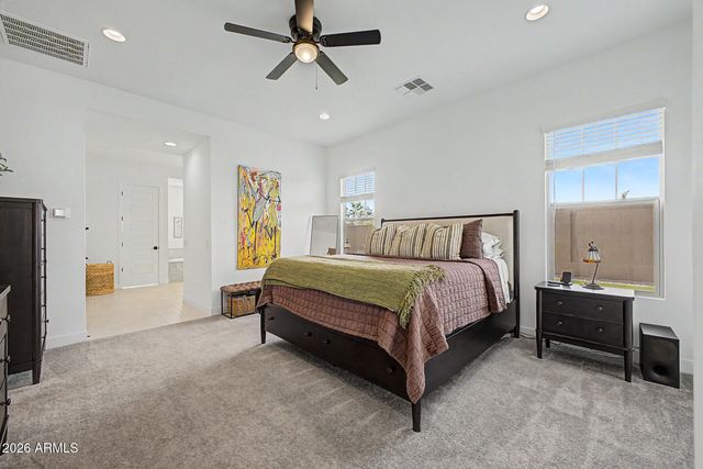 8432 W SOLANO Drive, Glendale, AZ 85305
