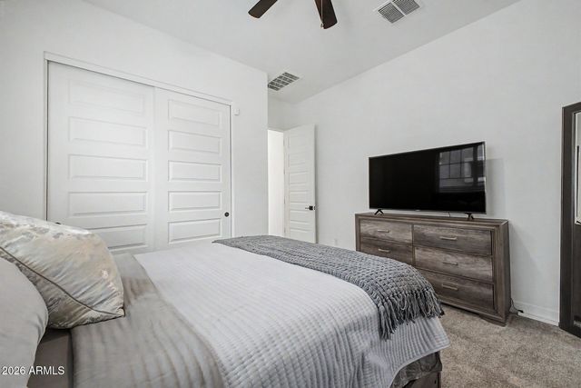 8432 W SOLANO Drive, Glendale, AZ 85305