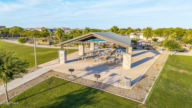 8432 W SOLANO Drive, Glendale, AZ 85305