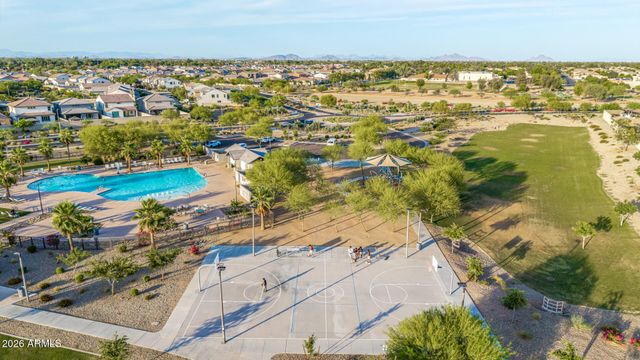 8432 W SOLANO Drive, Glendale, AZ 85305