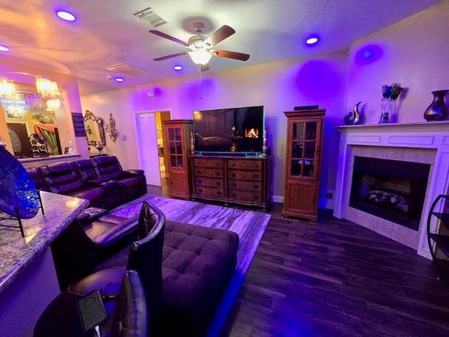 8161 Snowden Street, Houston, TX 77028